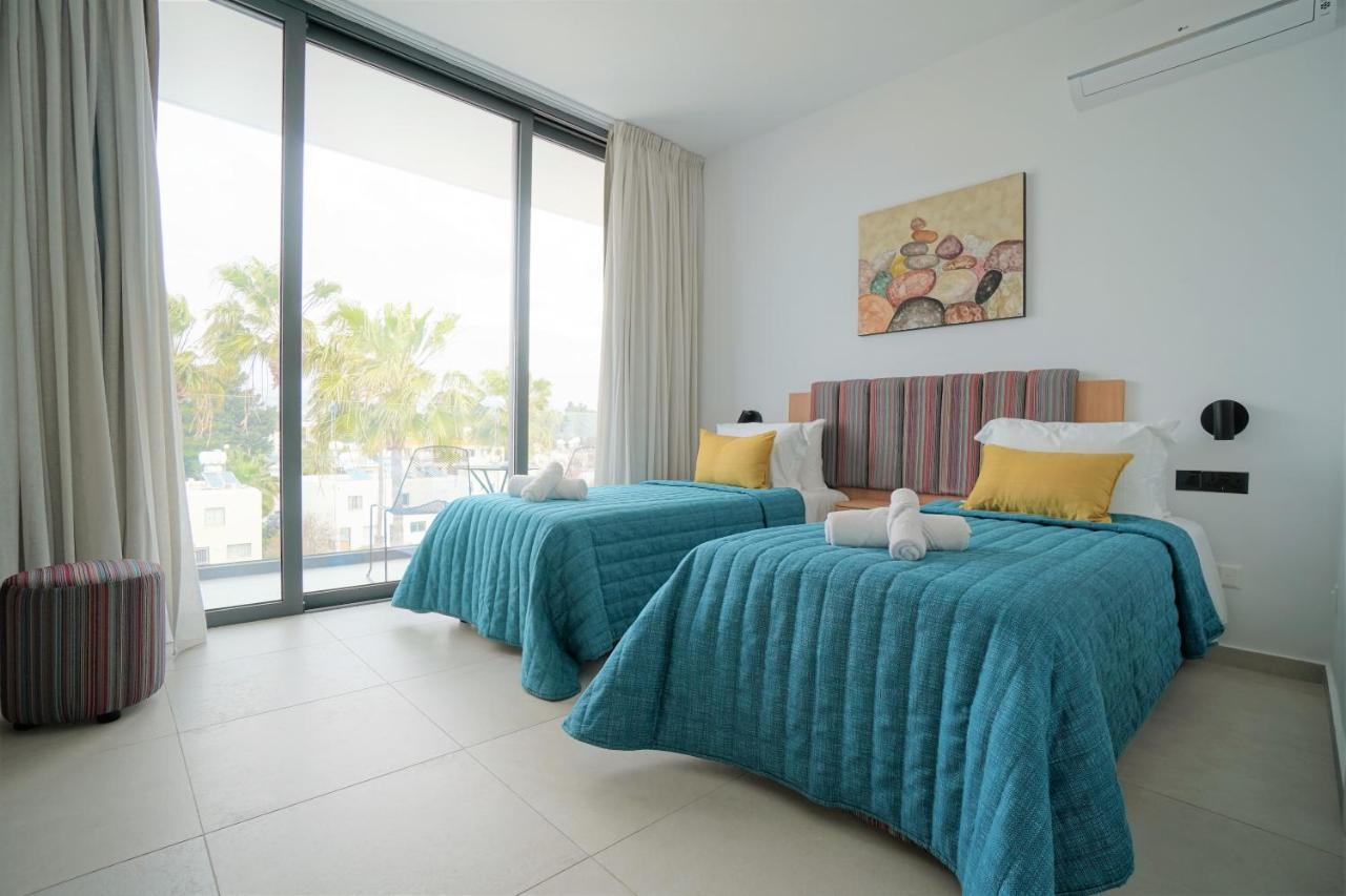 Regency Boutique Hotel Holiday Suites Paphos Esterno foto