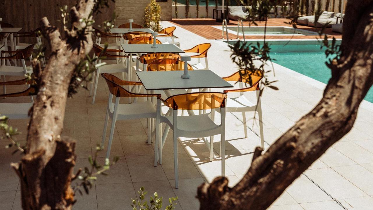 Regency Boutique Hotel Holiday Suites Paphos Esterno foto