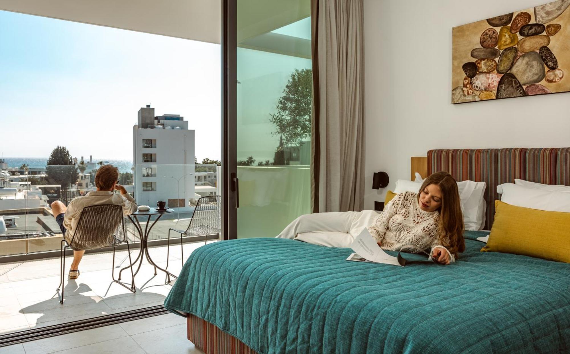 Regency Boutique Hotel Holiday Suites Paphos Esterno foto