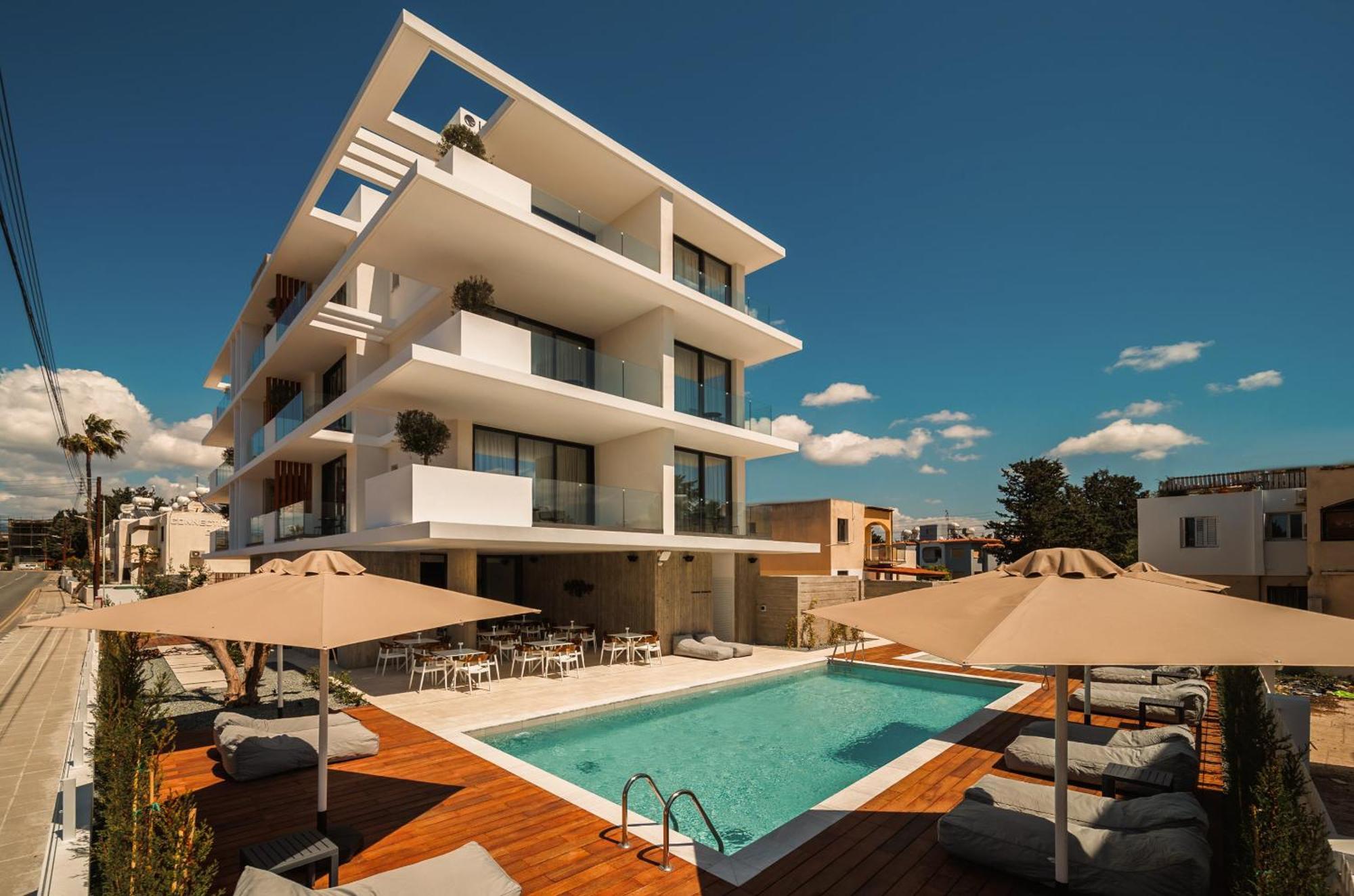 Regency Boutique Hotel Holiday Suites Paphos Esterno foto