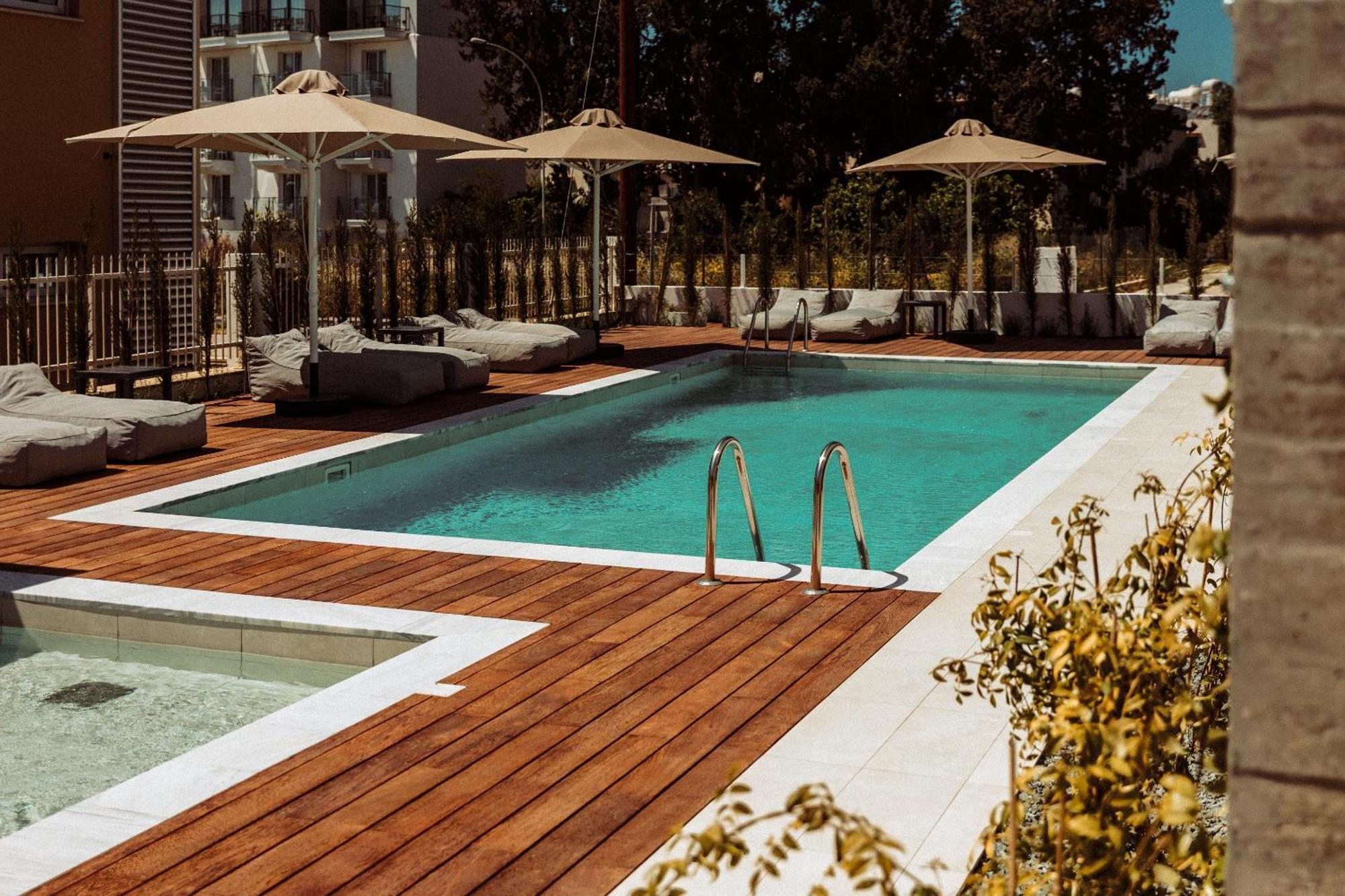 Regency Boutique Hotel Holiday Suites Paphos Esterno foto